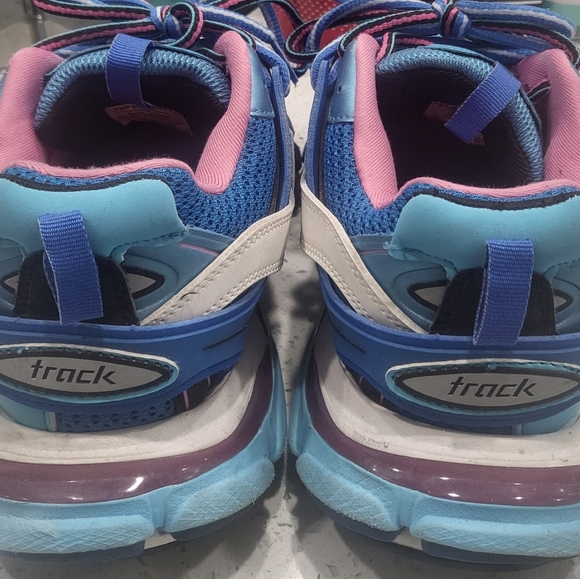 Balenciaga Track Trainers - Picture 2 of 5